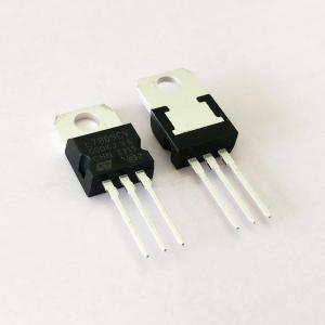 Régulateur de tension L7809CV 9V (boîtier TO-220)